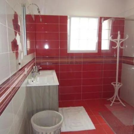 Maison Saint-georges-de-didonne, 3 Pieces, 6 Personnes - Fr-1-305-773 *